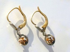 BELLES BOUCLES D'OREILLES