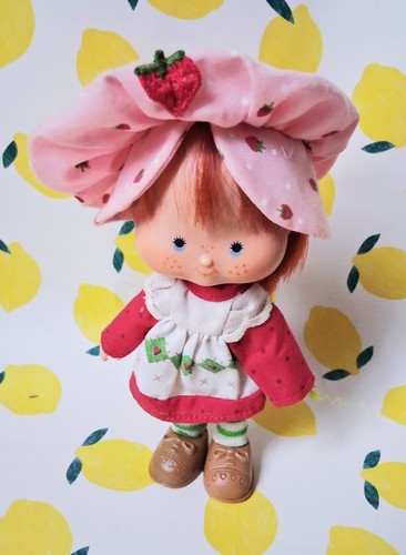 Kenner strawberry shortcake - kenner,