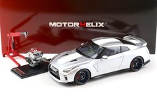 1:18 MOTORHELIX Nissan (R35)
