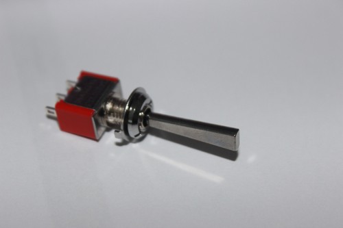 Interrupteur bascule long 2 - long,