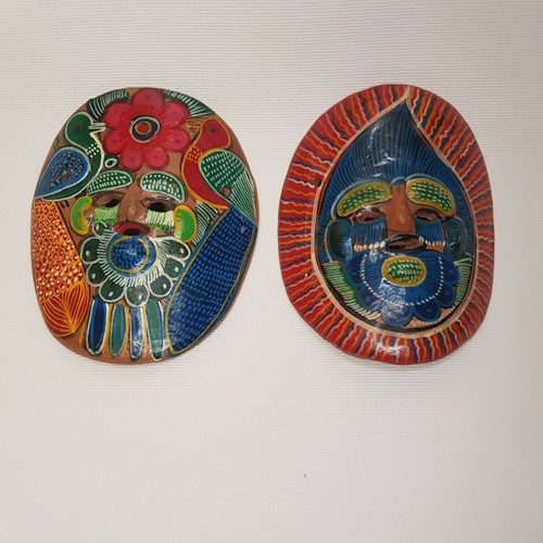 Petits masques ethniques en - petits,