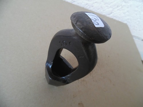 Old tool outil - old,