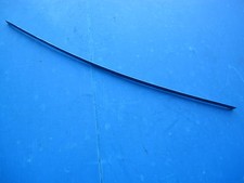 Enjoliveur supérieur de joint