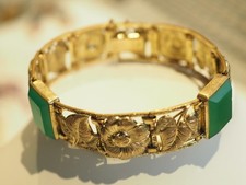 BRACELET ANCIEN PLAQUE OR