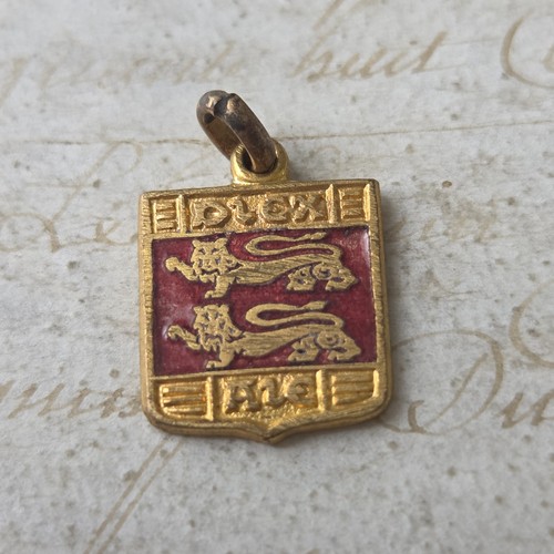 Pendentif ecusson blason - pendentif,