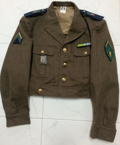 Tenue mle 1946 - tenue, drap
