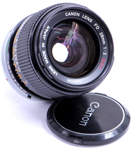 Objectif grand angle canon - grand, 28