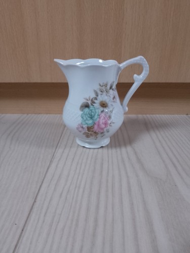 Petit pichet lait - petit, en
