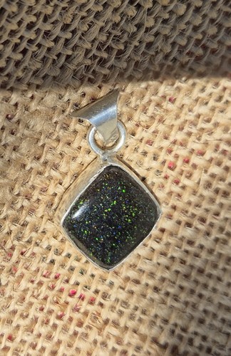Opal pendant pendentif - pendant,