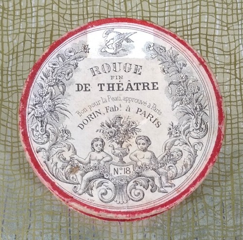 Boite rouge théâtre - boite,
