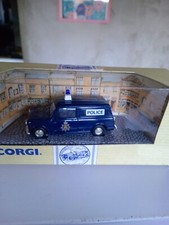 1/43   MORRIS MINI VAN POLICE CORGI CLASSIC