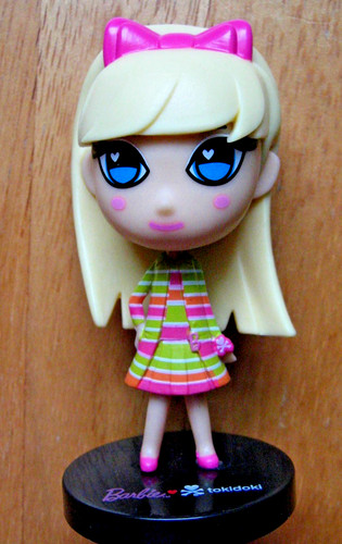 Barbie tokidoki mini vinyl - barbie,