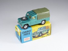 CORGI - 438 - Land Rover 109 WB - Vert Métal - En boite