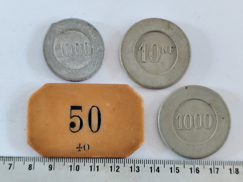 Lot jetons plaque casino - de,