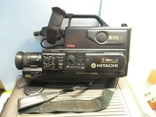 Caméscope Hitachi VM-S7200E