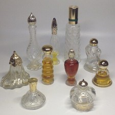 AVON vintage Lot 10 flacons parfums anciens  de 12 à 5 cm - Vide ou plein Rare