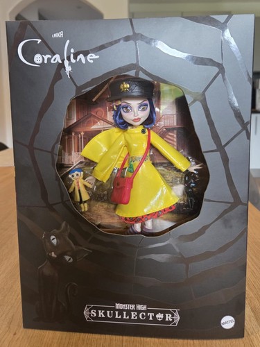Coraline skullector doll - coraline,
