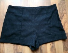 Short femme M 38-40 Zara Basic 