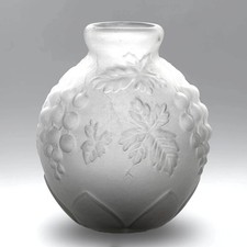 Vase boule Prior verre moulé vintage Art Deco glass vase design années 30'