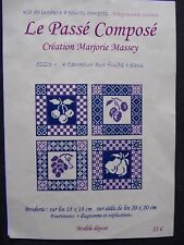 grille diagramme broderie points comptés CARREAUX AUX FRUITS BLEUS