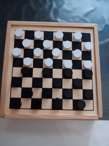 Jeu dames petits - jeu,