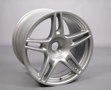 Ferrari Enzo jante 13Jx19H2 ET54,5 essieu arrière 184186