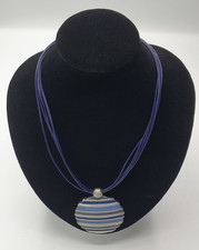 COLLIER VINTAGE - MEDAILLON UN