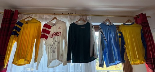 Lot maillots de - lot,