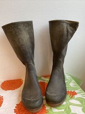 Ancienne paire de bottes le