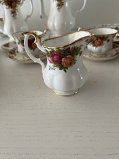 royal albert old country roses