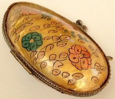 minaudière en COQUILLAGE