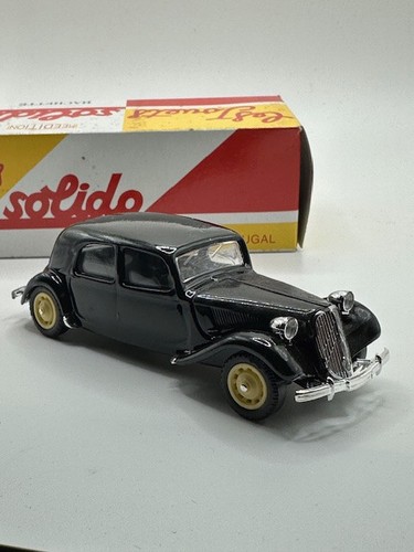 Voiture citroën 1939 - voiture,