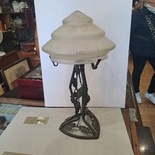 ancienne lampe fer forgé et