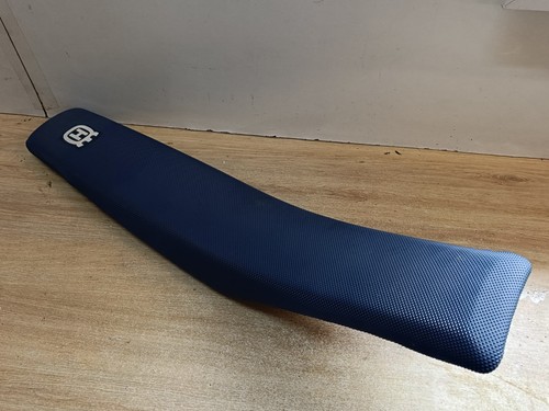 Une selle siege 23607040000 - selle,