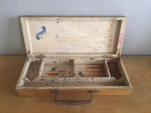 Boite peinture ancienne - boite,