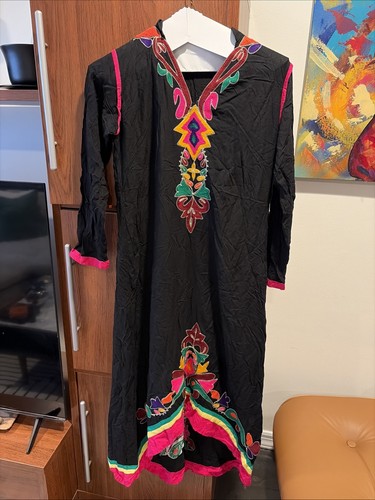 Wow beautiful embroidered - wow,