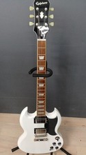 Guitare électrique Epiphone G-400 SG Style blanche d'occasion livraison...