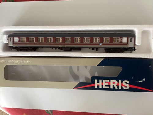 Heris voiture lits des - , fs