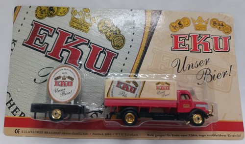 Camion porteur avec remorque - camion,