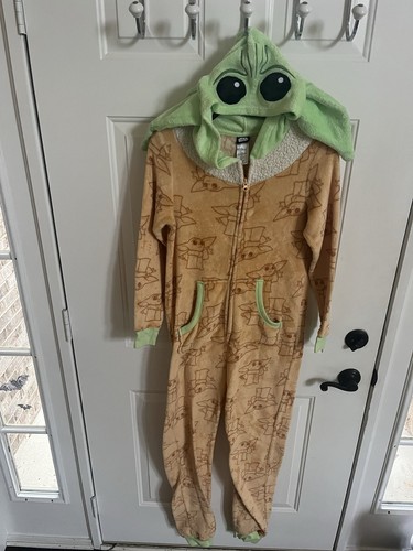 Star wars baby yoda adult - wars,