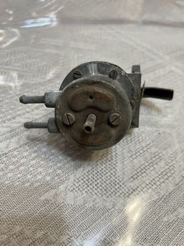 Pompe essence renault - pompe,