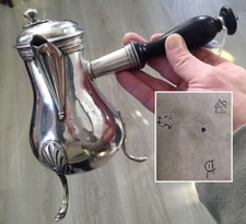 Jolie petite chocolatière