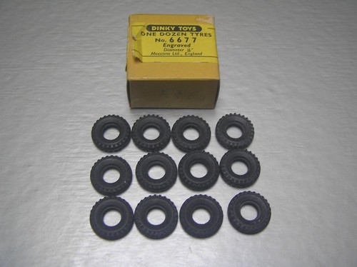 Dinky toys 6677 one dozen - one,