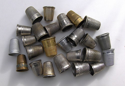 Lot dés à coudre - de,