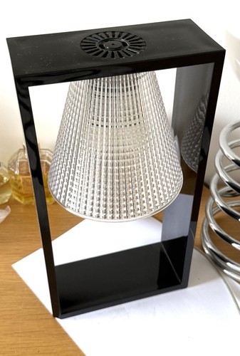 Kartell lamp light air modern
