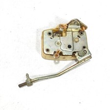 Serrure de porte arrière