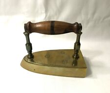 ancien fer à lingot en bronze daté 1836 EPOQUE LOUIS PHILIPPE début XIX repasser