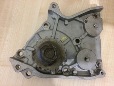 Pompe à eau Ancien Stock