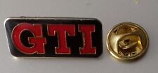 Pin's Sigle logo Auto / modéle  Golf / 205 GTI