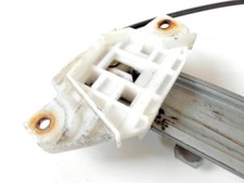 Leve vitre electrique avant droit HYUNDAI PONY 3 8240422011